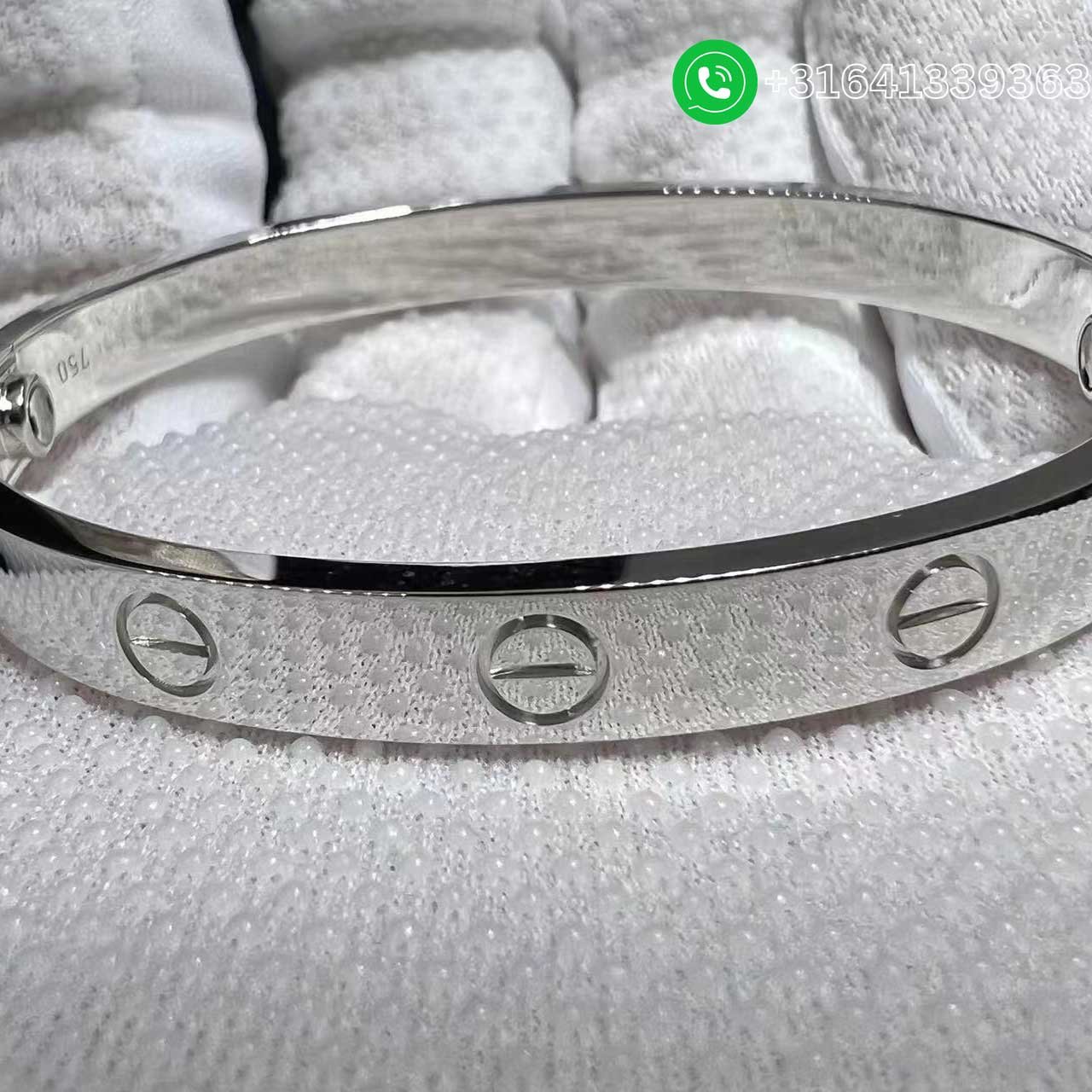 18-Karat-White-Gold-Cartier-Love-Bracelet-B6067617-3