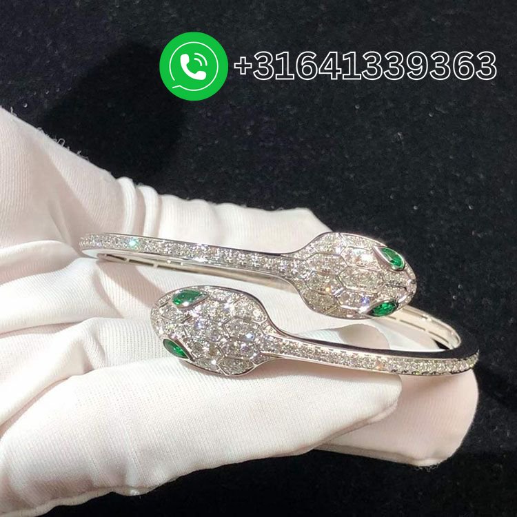 Bulgari Serpenti 18 kt white gold set with emerald eyes and pavé diamonds bracelet 356522 - Image 3