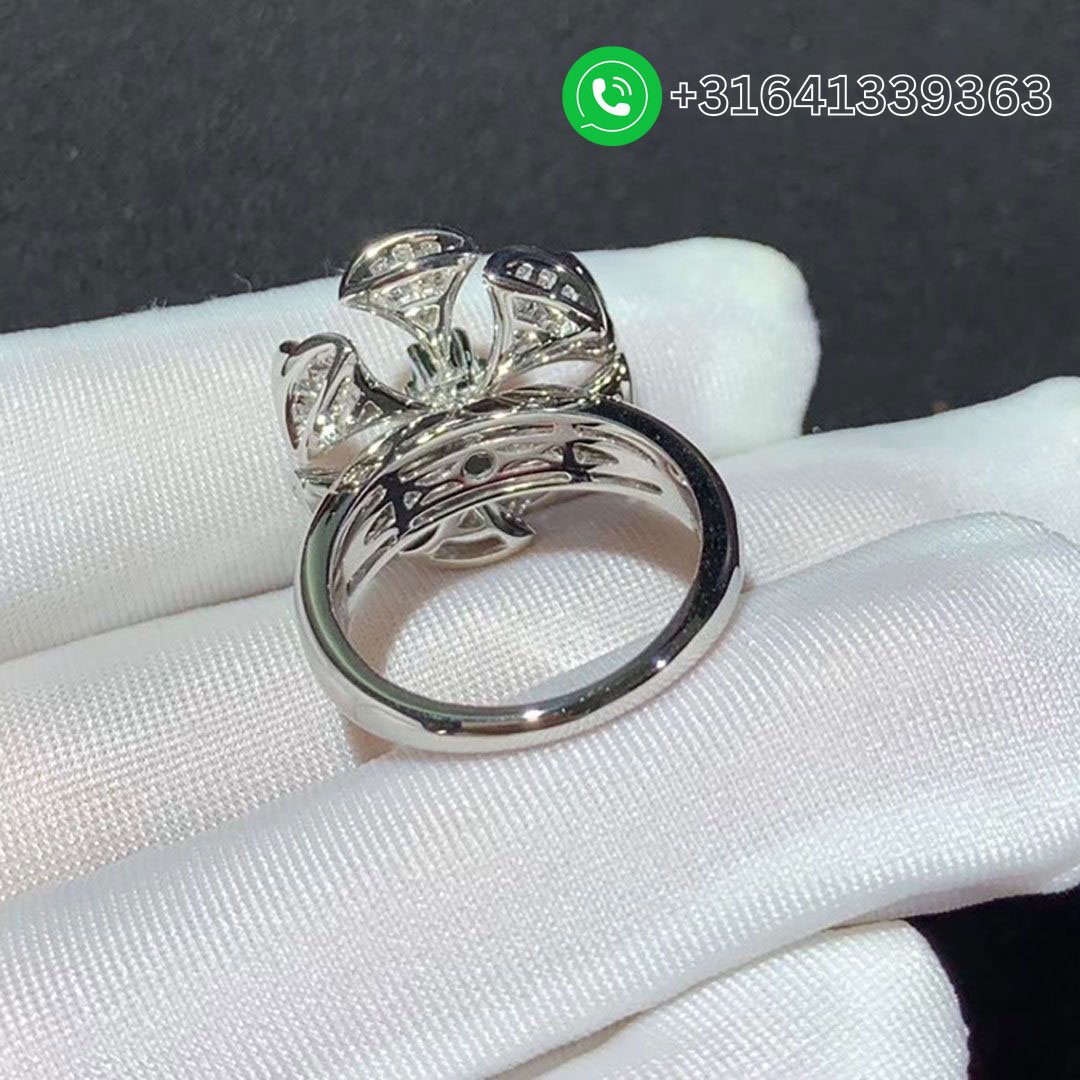 Bvlgari 18K White Gold Emerald and Pave Diamonds Diva Dream Ring - Image 5