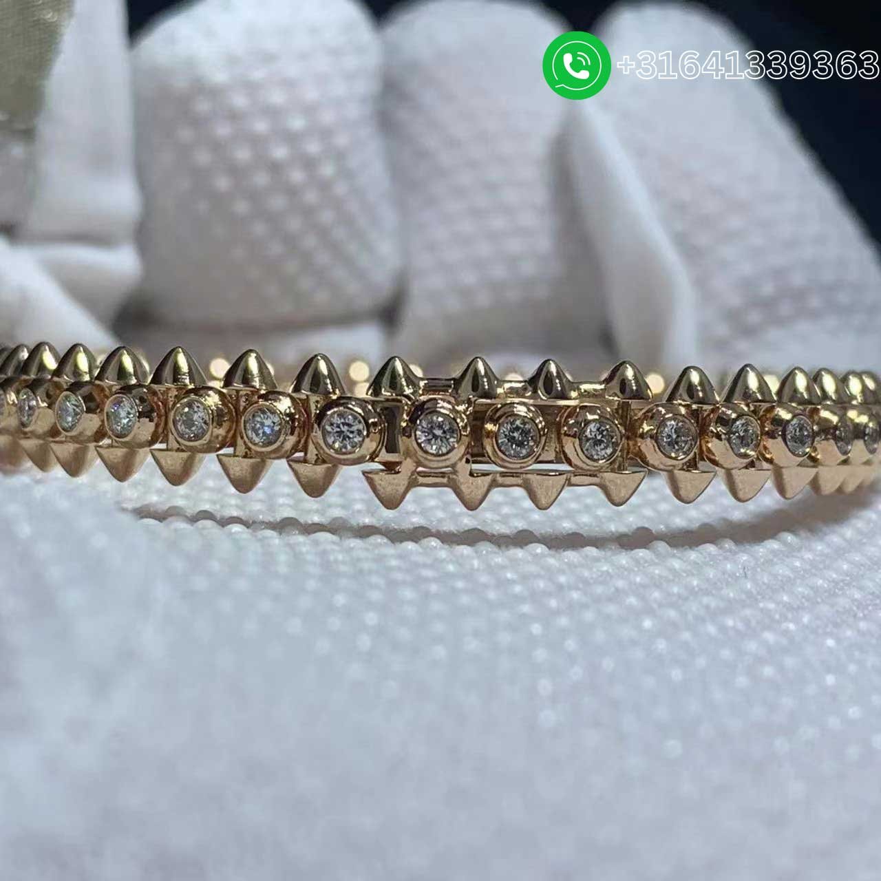 Cartier-18k-Rose-Gold-Diamond-Clash-de-Cartier-Bracelet-N6715017-8