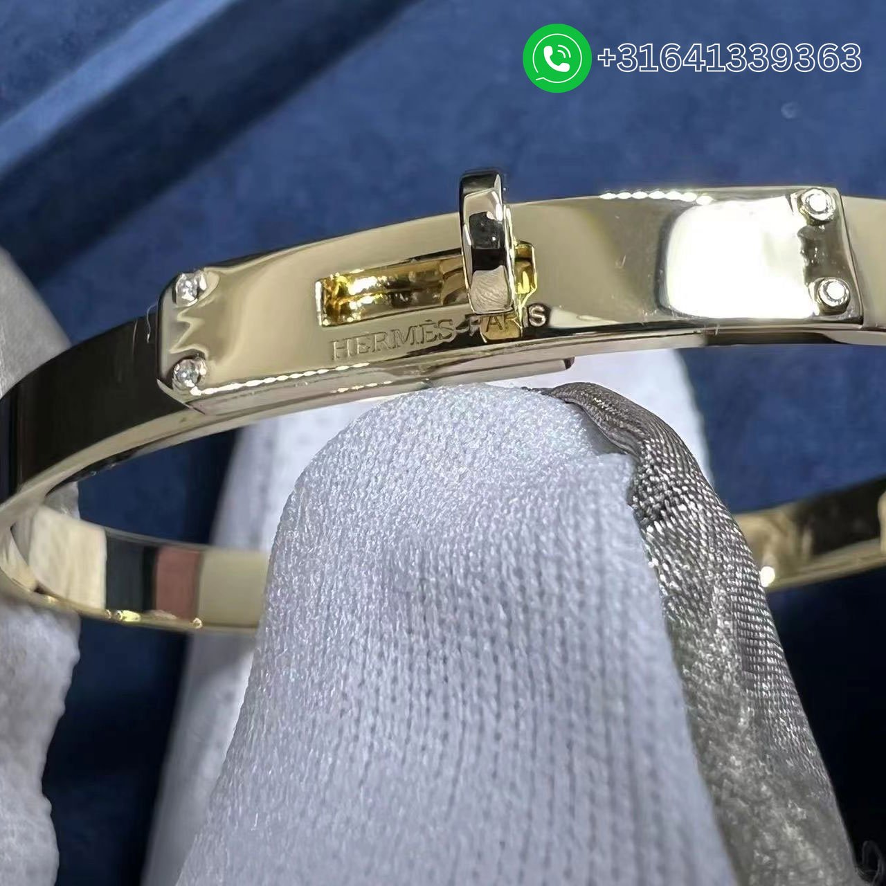 Hermès Kelly 18K Yellow Gold Set With Diamonds Bracelet H214456B - Image 6