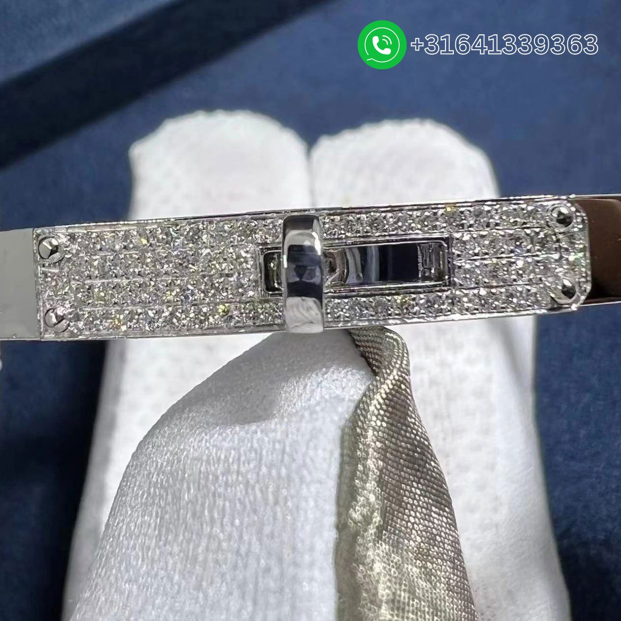 Hermes-Kelly-Diamond-18k-White-Gold-Small-Model-Bangle-Bracelet-H214462B-00ST-8-scaled