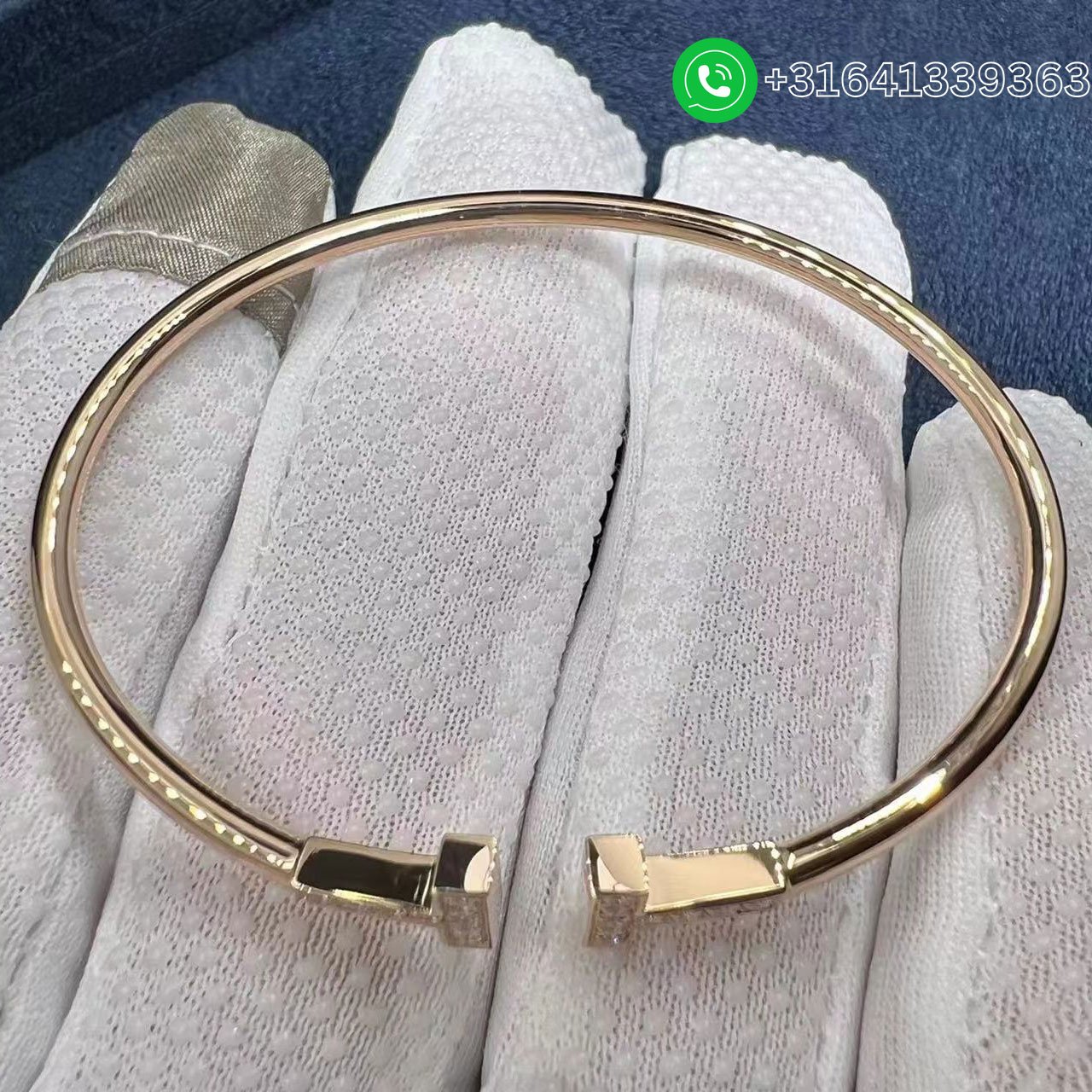 Tiffany 18k Rose Gold Diamond T Wire Bracelet - Image 7