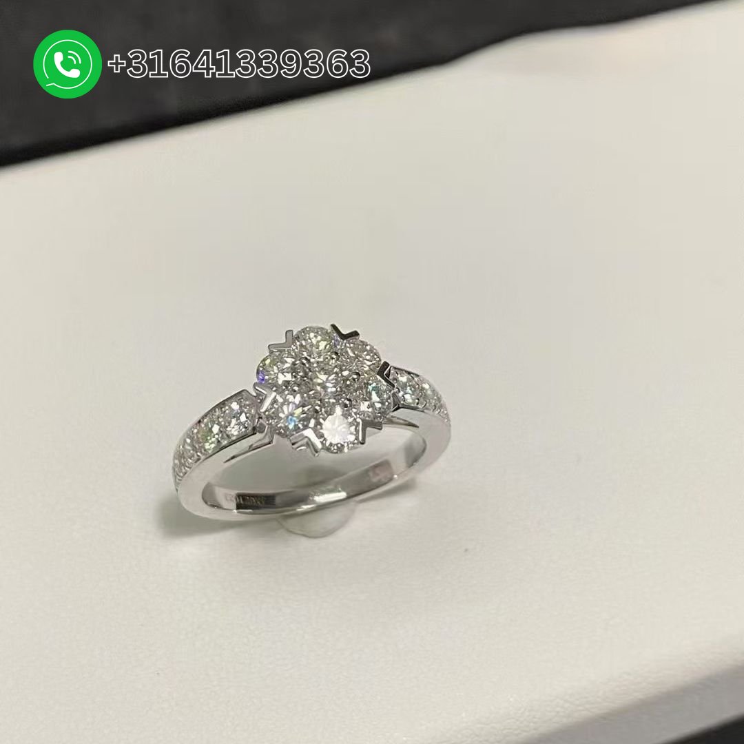 Van Cleef & Arpels 18k White Gold Diamond Fleurette Flower Ring VCARO8FO00 - Image 4