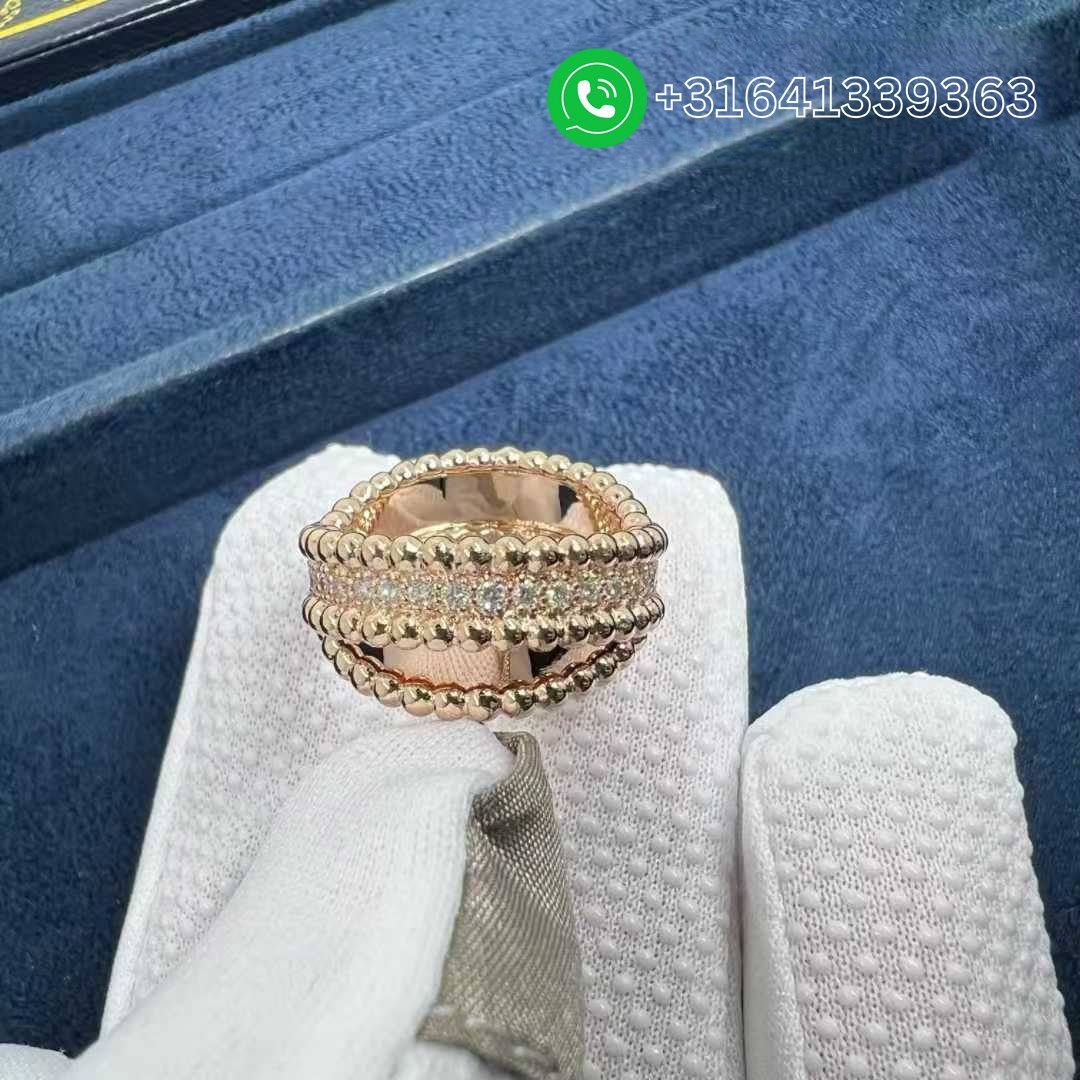 Van-Cleef-Arpels-18K-Ros-(2)