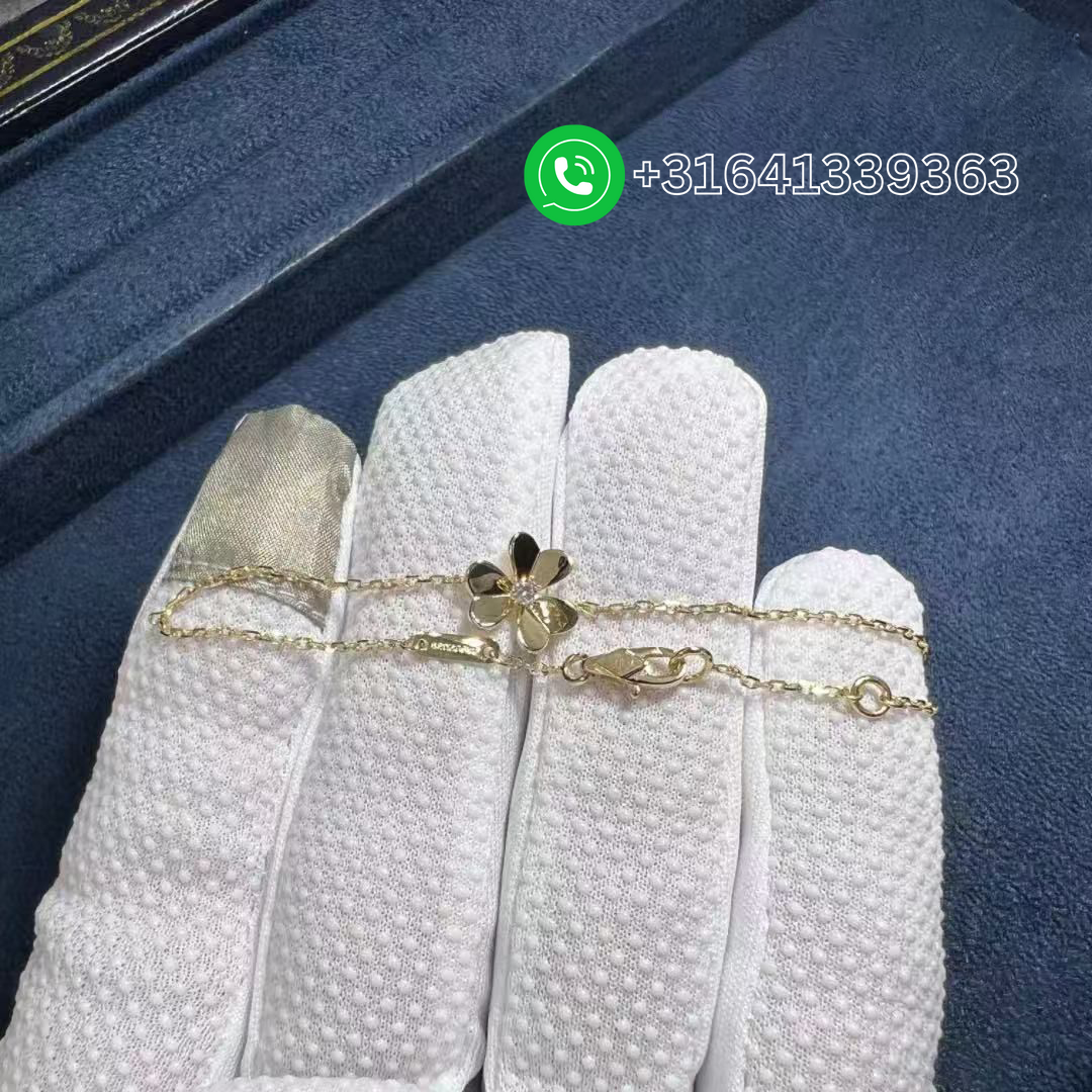 Van Cleef & Arpels 18K Yellow Gold Diamond Frivole 5 Flowers Bracelet VCARP3W400 - Image 4